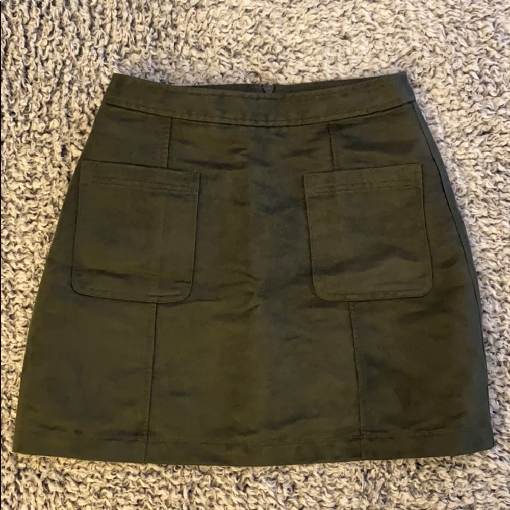 Green Old Navy suede skirt